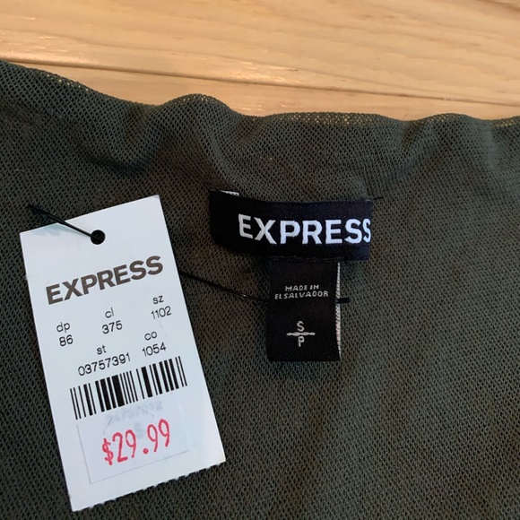 express shirt NWT - Picture 4 of 4